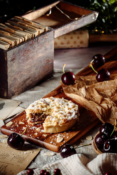 Black Cherry With Chocolate Frangipane Crumble  (145g)