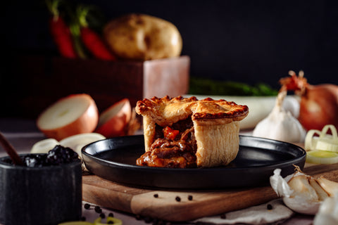 Black Sheep: Lamb & Black Garlic Pie (265g)